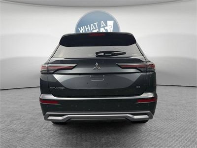 New 2026 Mitsubishi Outlander SE AWD/4WD image 5