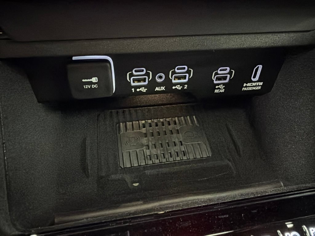 New 2026 Jeep Grand Wagoneer L Summit AWD/4WD image 30