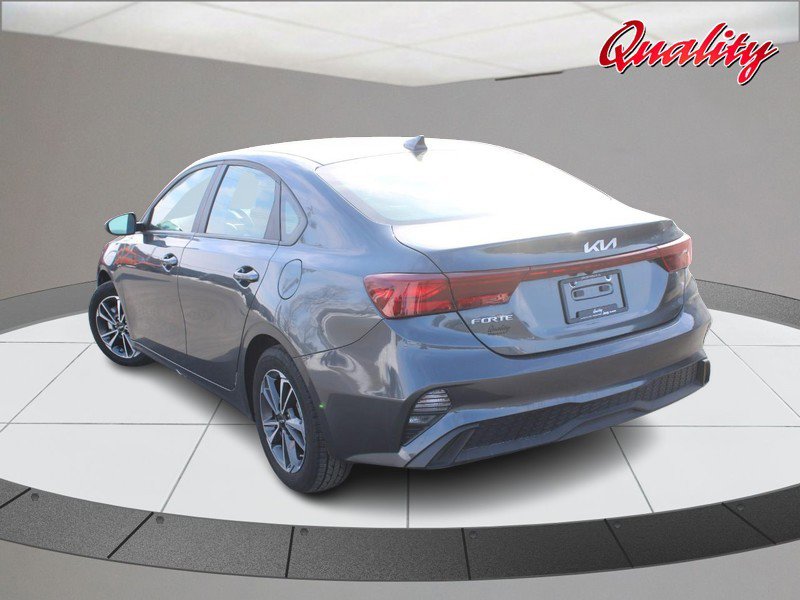 Used 2024 Kia Forte LXS image 5