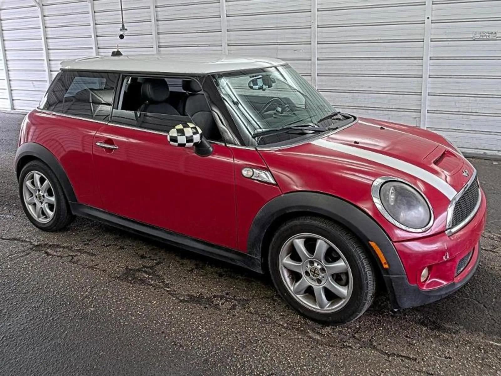 Used 2010 MINI Cooper S image 3