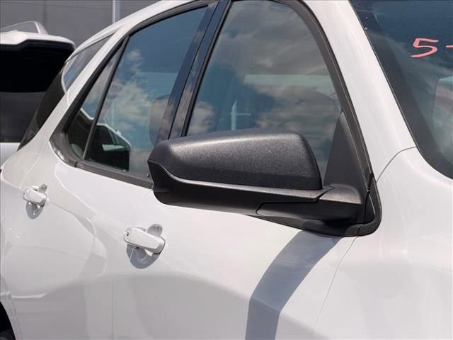 Used 2018 Chevrolet Equinox LS AWD/4WD image 11