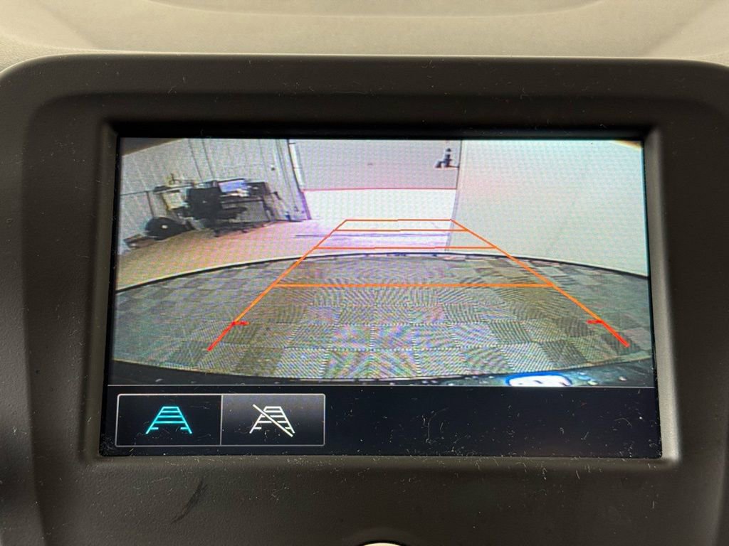 Used 2018 Chevrolet Equinox LT image 15