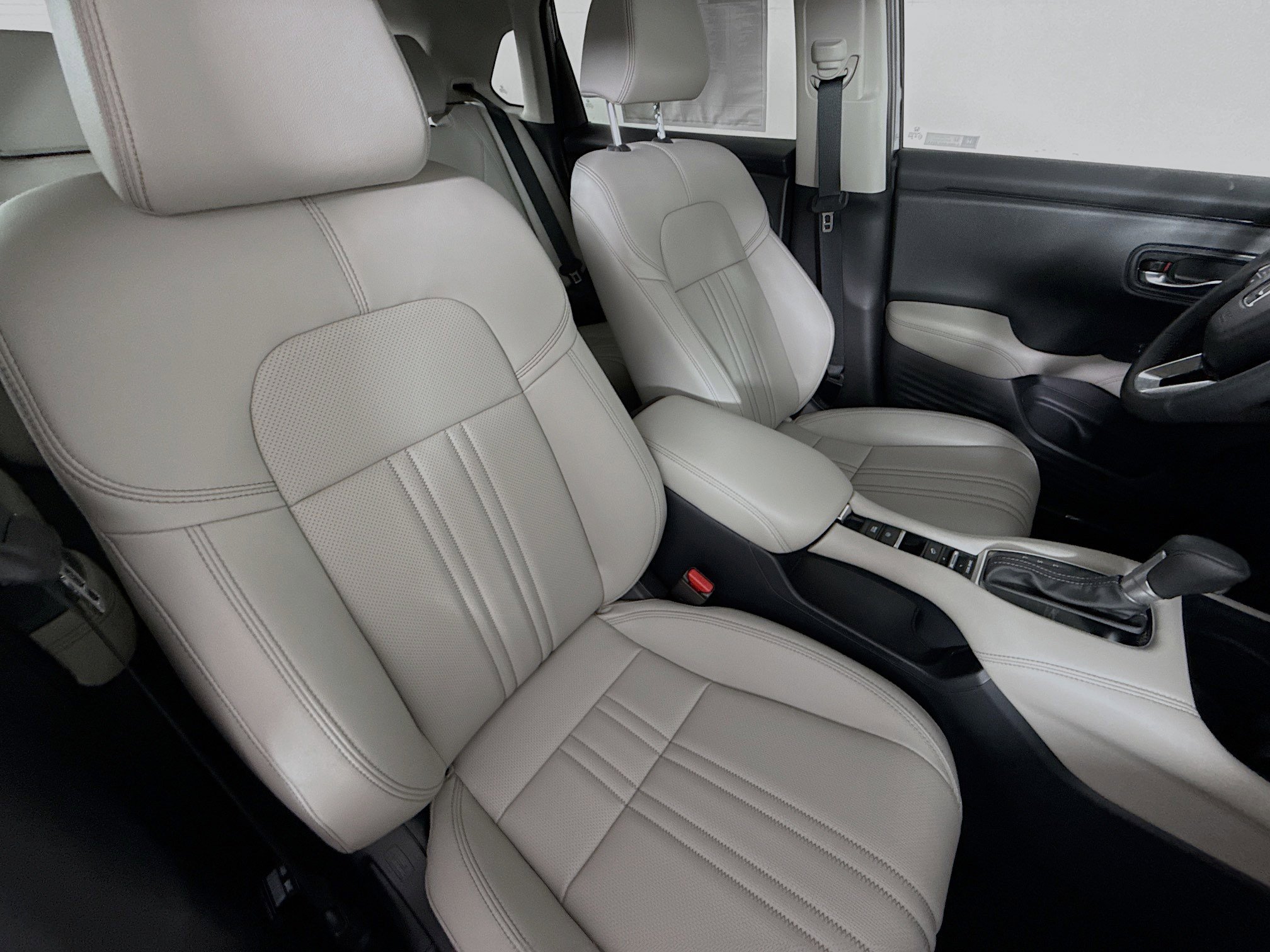 New 2026 Honda HR-V EX-L image 35