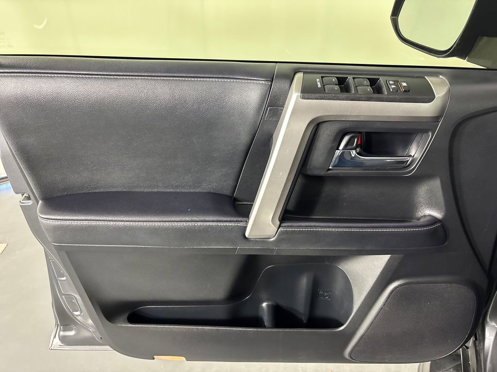 Certified 2020 Toyota 4Runner SR5 image 11