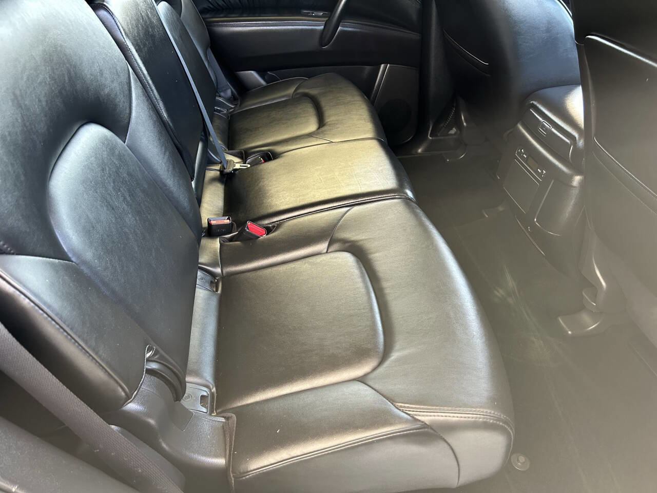 Used 2022 Nissan Armada SV RWD image 22