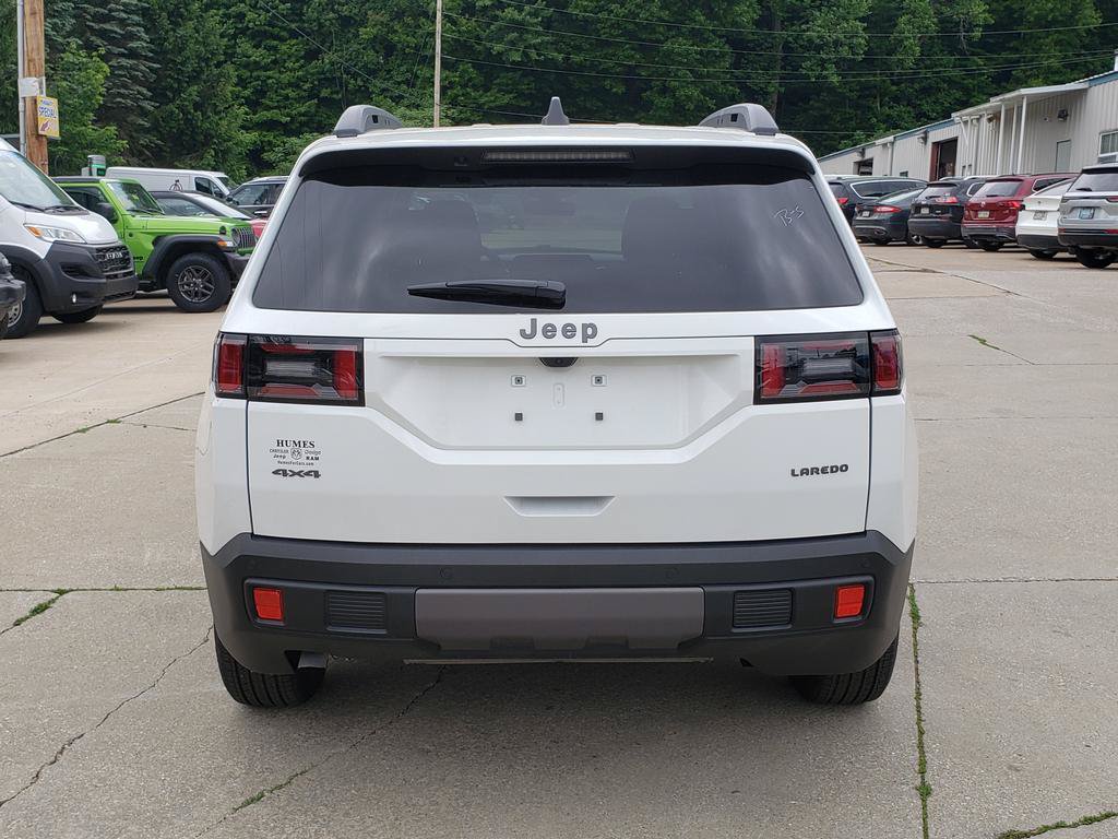 New 2026 Jeep Cherokee Laredo AWD/4WD image 4