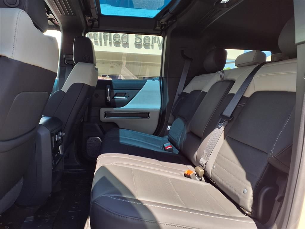 New 2026 GMC Hummer EV SUV w/ LPO, Dark Essentials Package image 10