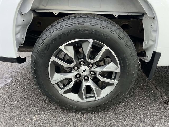 Used 2022 Chevrolet Silverado 1500 RST w/ Convenience Package II image 11