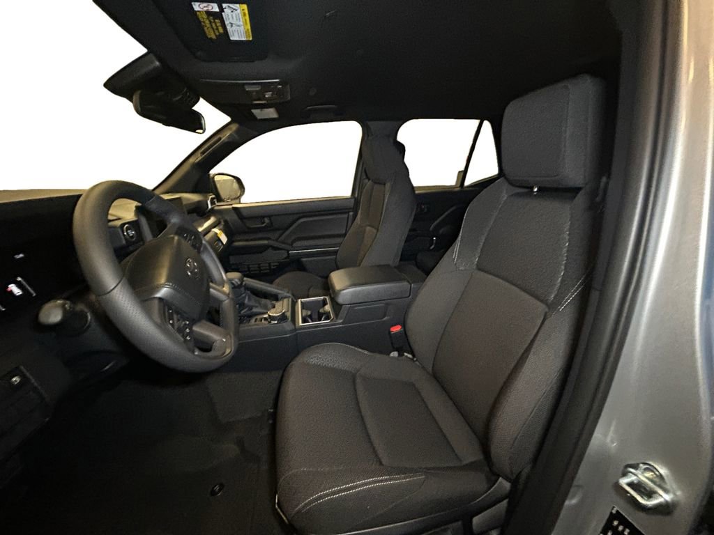 New 2026 Toyota 4Runner SR5 AWD/4WD image 9