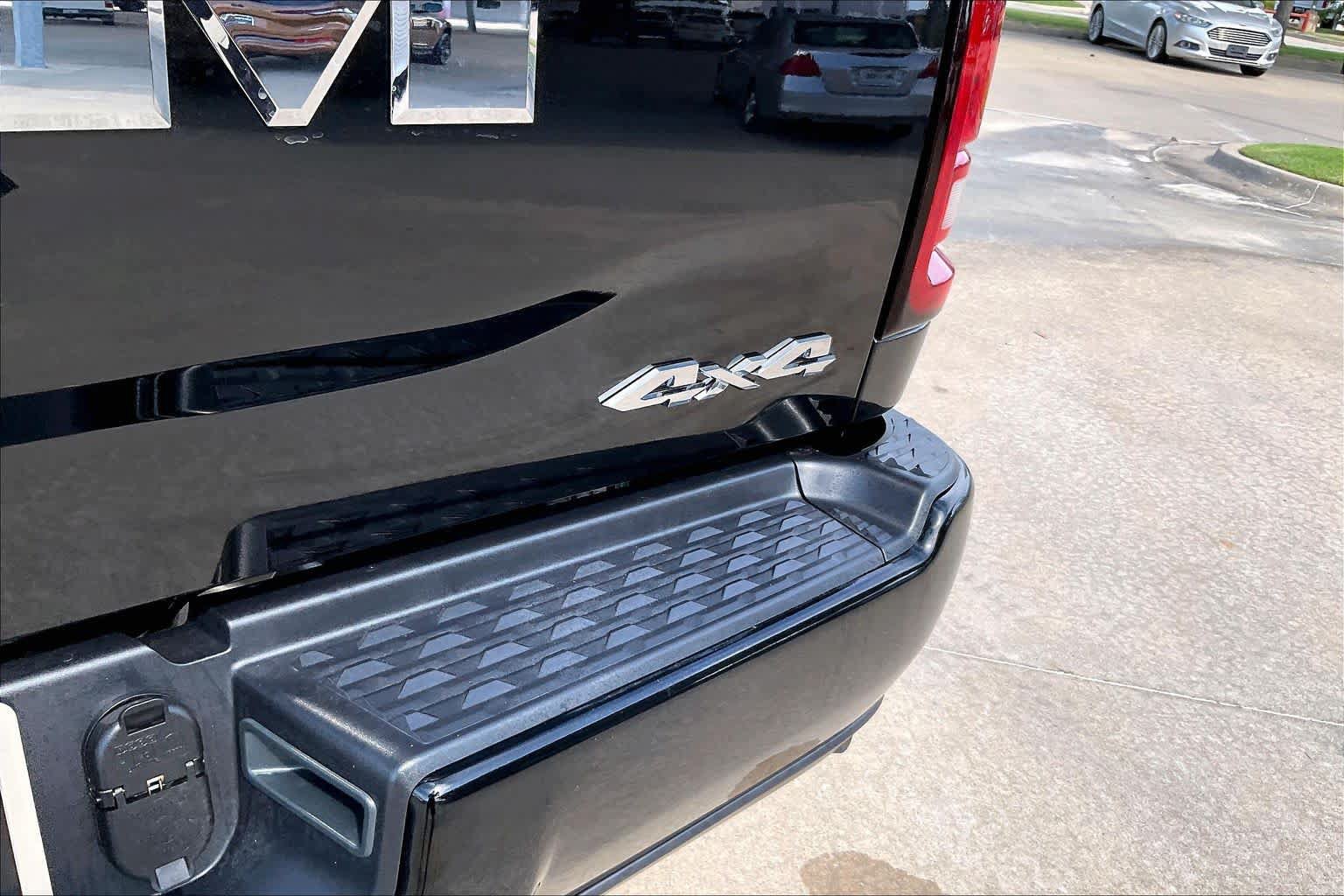 New 2027 RAM 3500 Big Horn AWD/4WD image 15