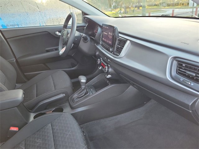Used 2022 Kia Rio S w/ Technology Package image 32