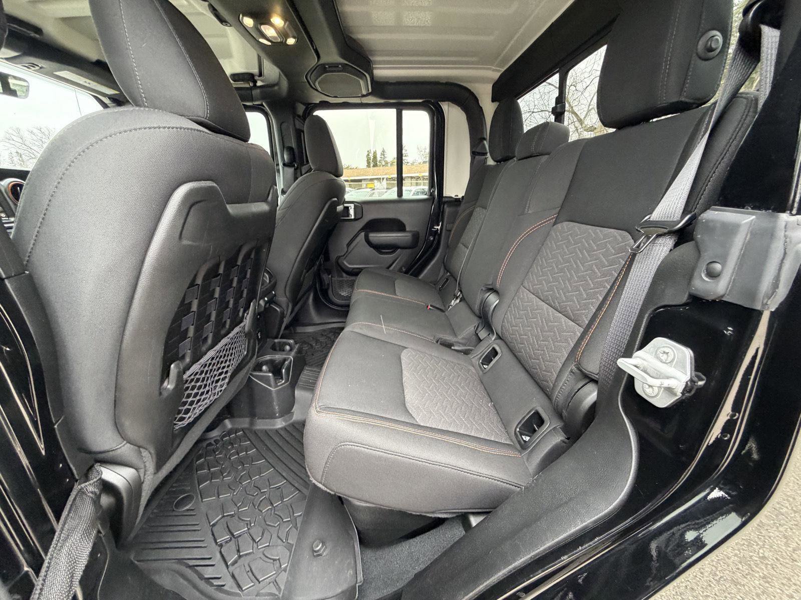 Used 2022 Jeep Gladiator Mojave w/ Cold Weather Group image 24