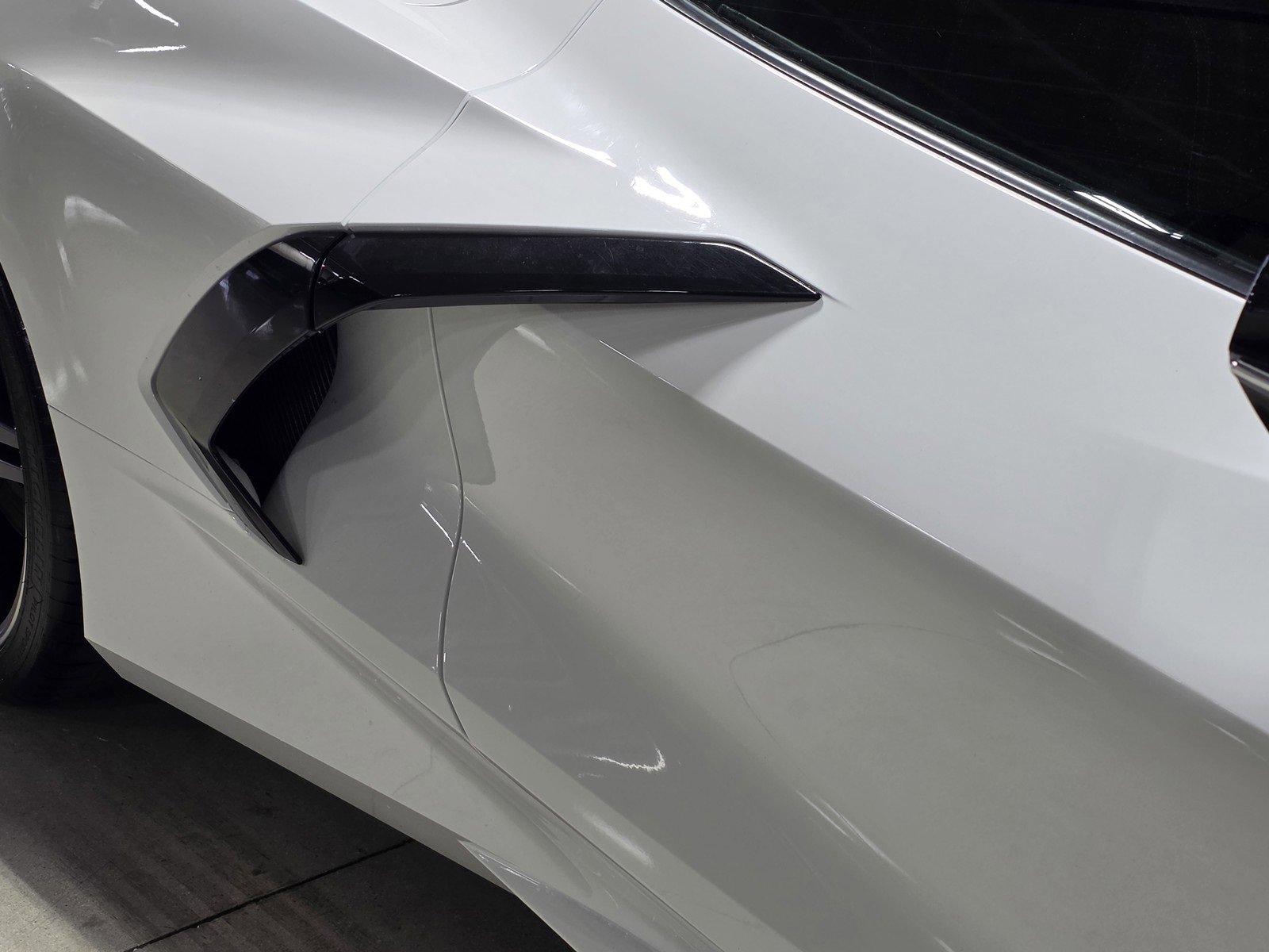 Used 2024 Chevrolet Corvette Stingray Preferred Cpe w/ Z51 Performance Package image 12