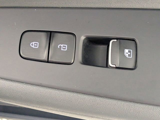 Used 2023 Hyundai Santa Fe SEL image 34