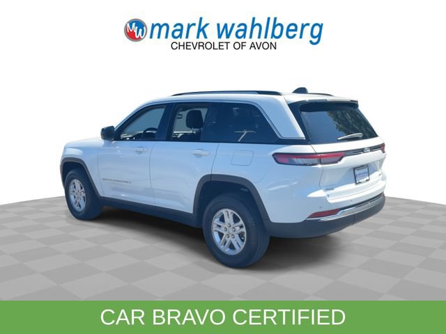 Used 2022 Jeep Grand Cherokee Laredo w/ Luxury Tech Group I AWD/4WD image 6