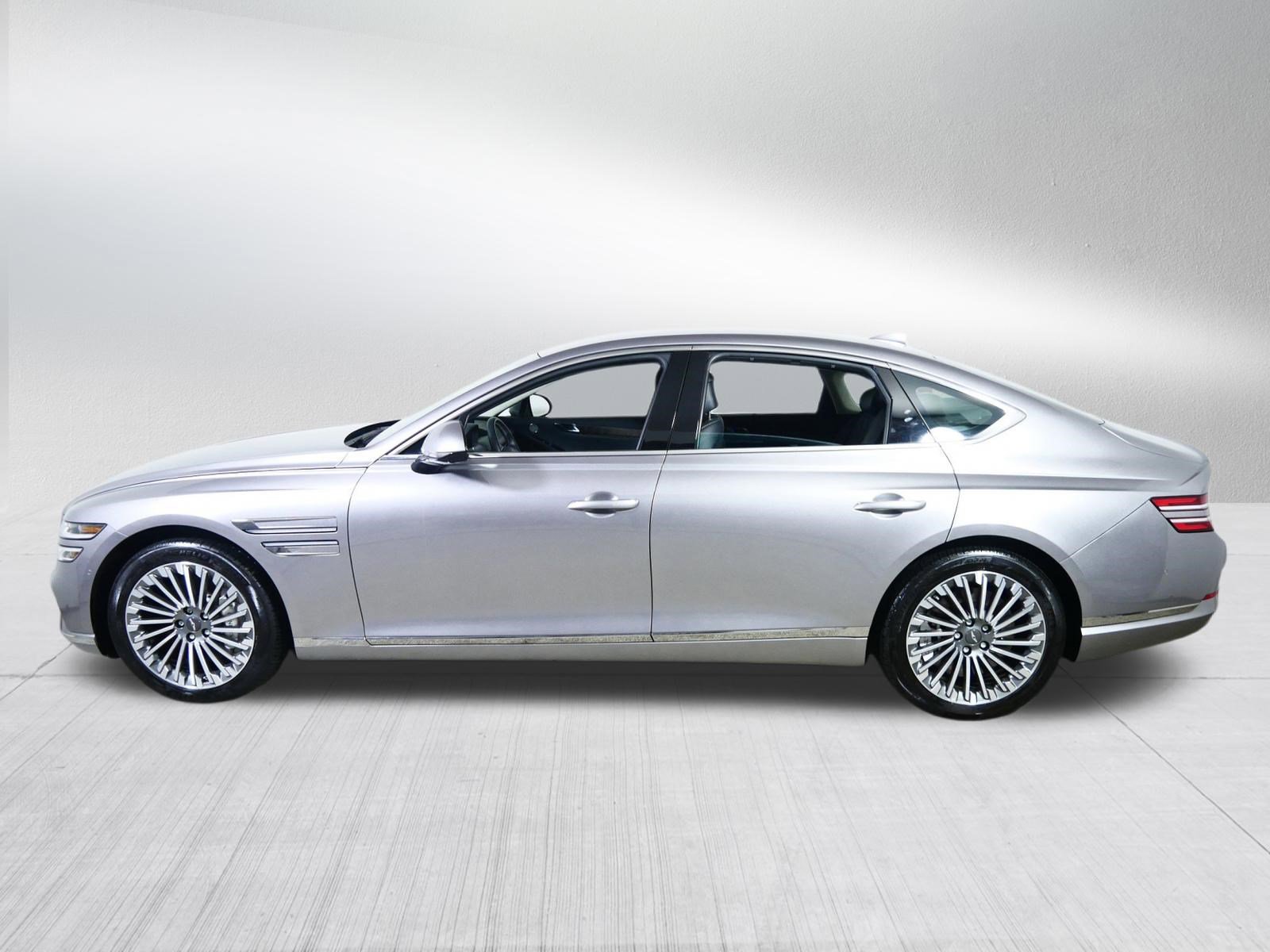 Used 2024 Genesis G80 w/ Prestige Package image 4