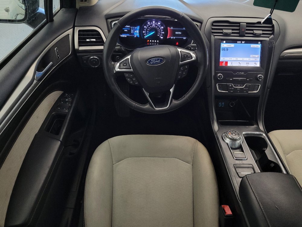 Used 2019 Ford Fusion SE w/ Equipment Group 151A FWD image 22