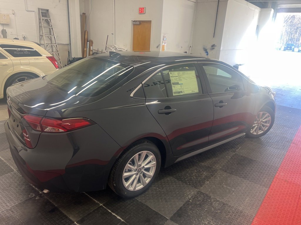 New 2026 Toyota Corolla XLE image 9
