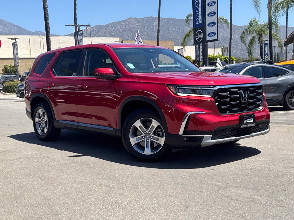 Used 2025 Honda Pilot EX-L image 1