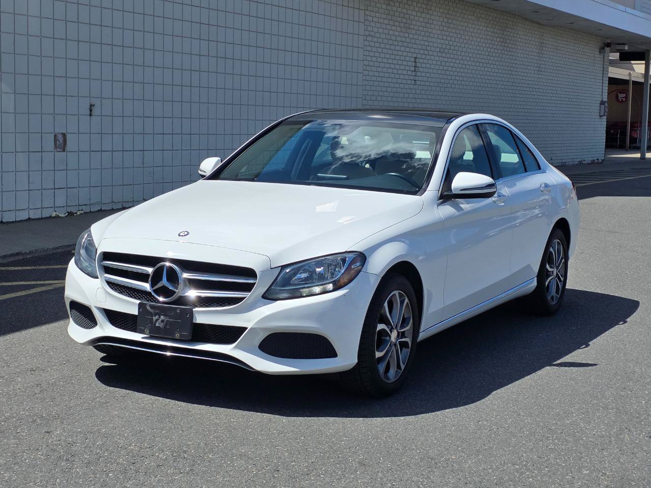 Used 2017 Mercedes-Benz C 300 4MATIC Sedan image 2