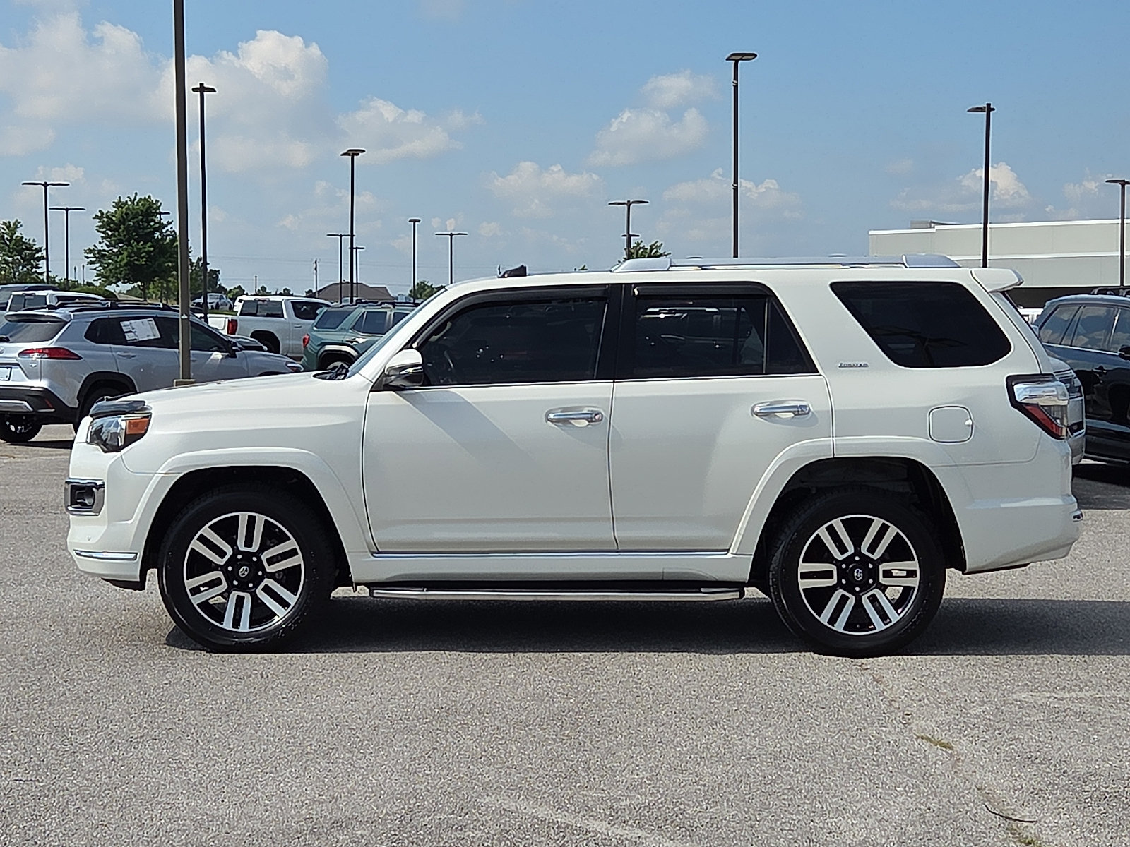 Used 2019 Toyota 4Runner Limited AWD/4WD image 3