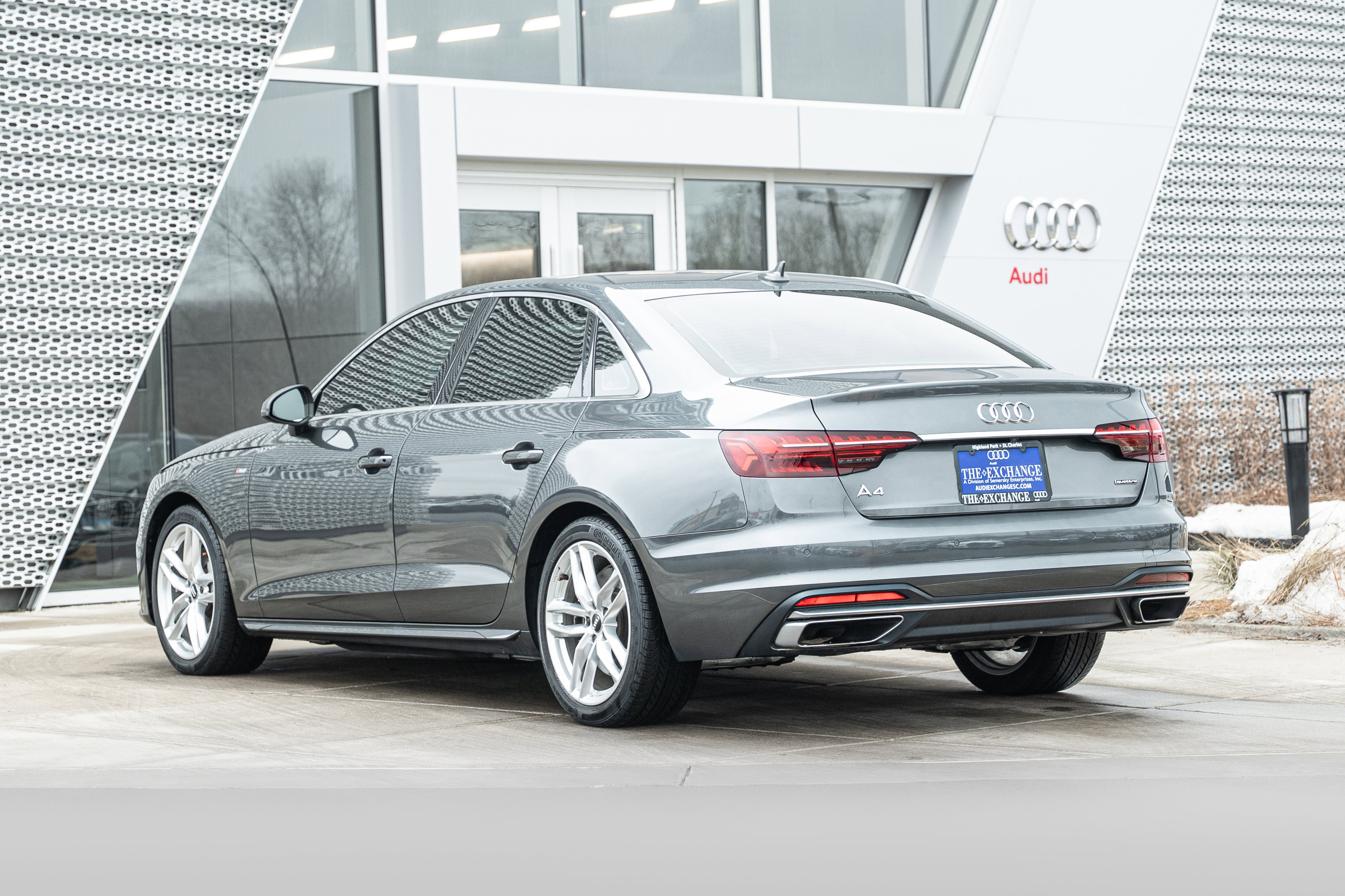 Used 2020 Audi A4 2.0T Premium Plus w/ Premium Plus Package image 5