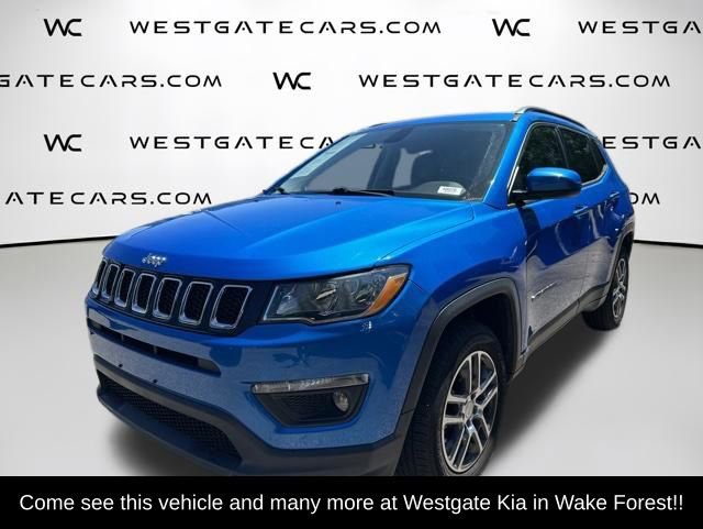 Used 2018 Jeep Compass Latitude w/ Popular Equipment Group AWD/4WD image 2