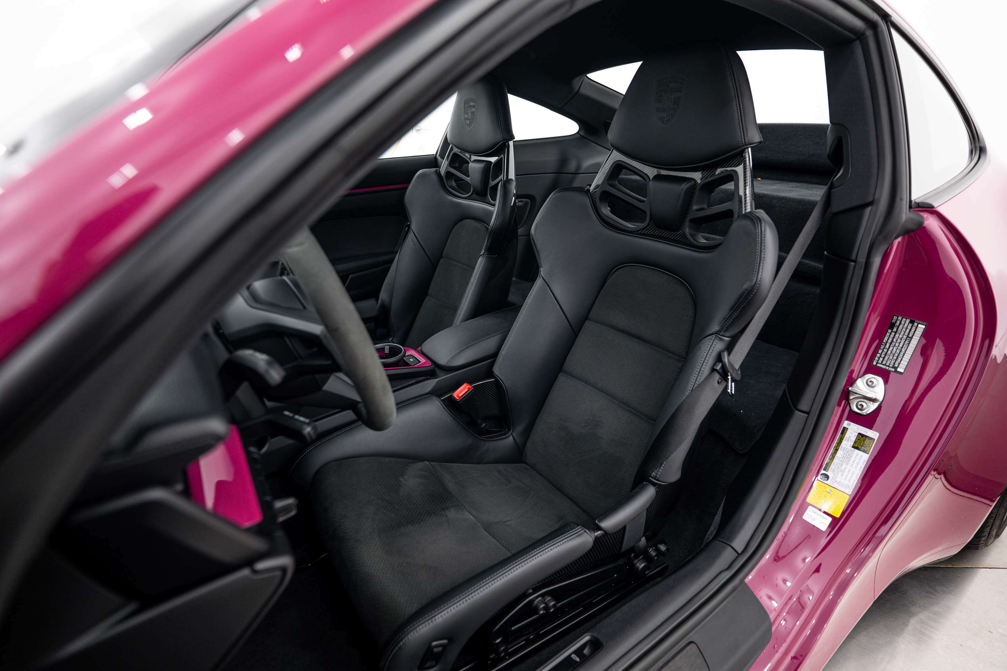 Certified 2024 Porsche 911 Carrera T RWD image 5