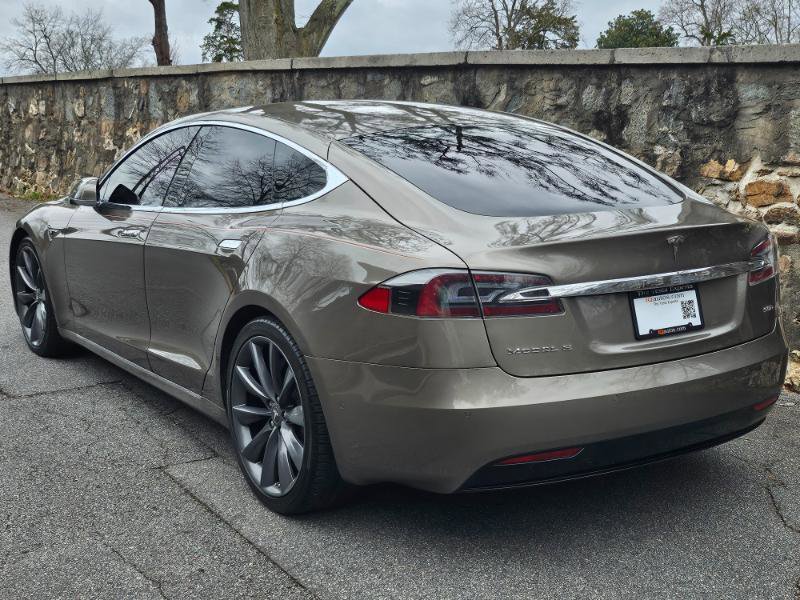 Used 2016 Tesla Model S 90D image 12