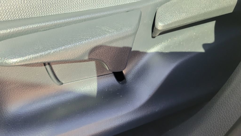 Used 2024 Toyota Corolla Cross S AWD/4WD image 27