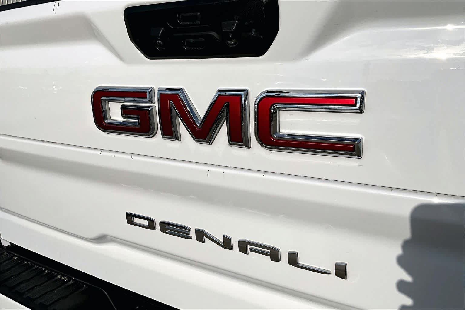 Used 2025 GMC Sierra 3500 Denali w/ Denali Reserve Package AWD/4WD image 31