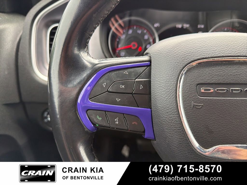 Used 2019 Dodge Charger SXT RWD image 21