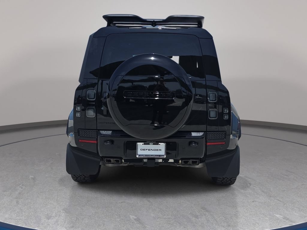 New 2026 Land Rover Defender 110 OCTA AWD/4WD image 6