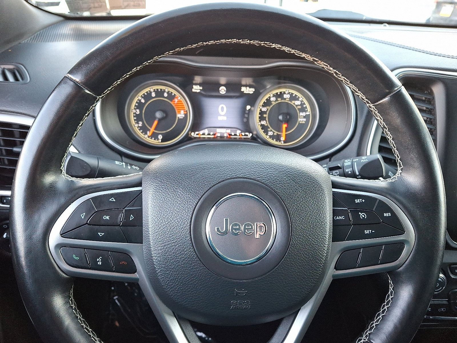 Used 2021 Jeep Cherokee Latitude Lux 80th Anniv w/ Quick Order Package 26U 80TH image 22