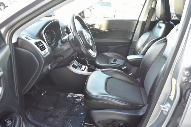 Used 2018 Jeep Compass Latitude w/ Popular Equipment Group image 13