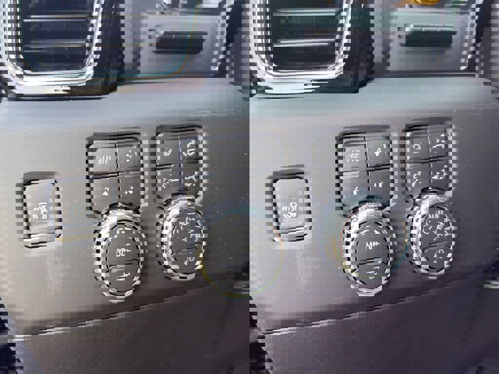 New 2026 GMC Sierra 1500 Denali Ultimate image 17