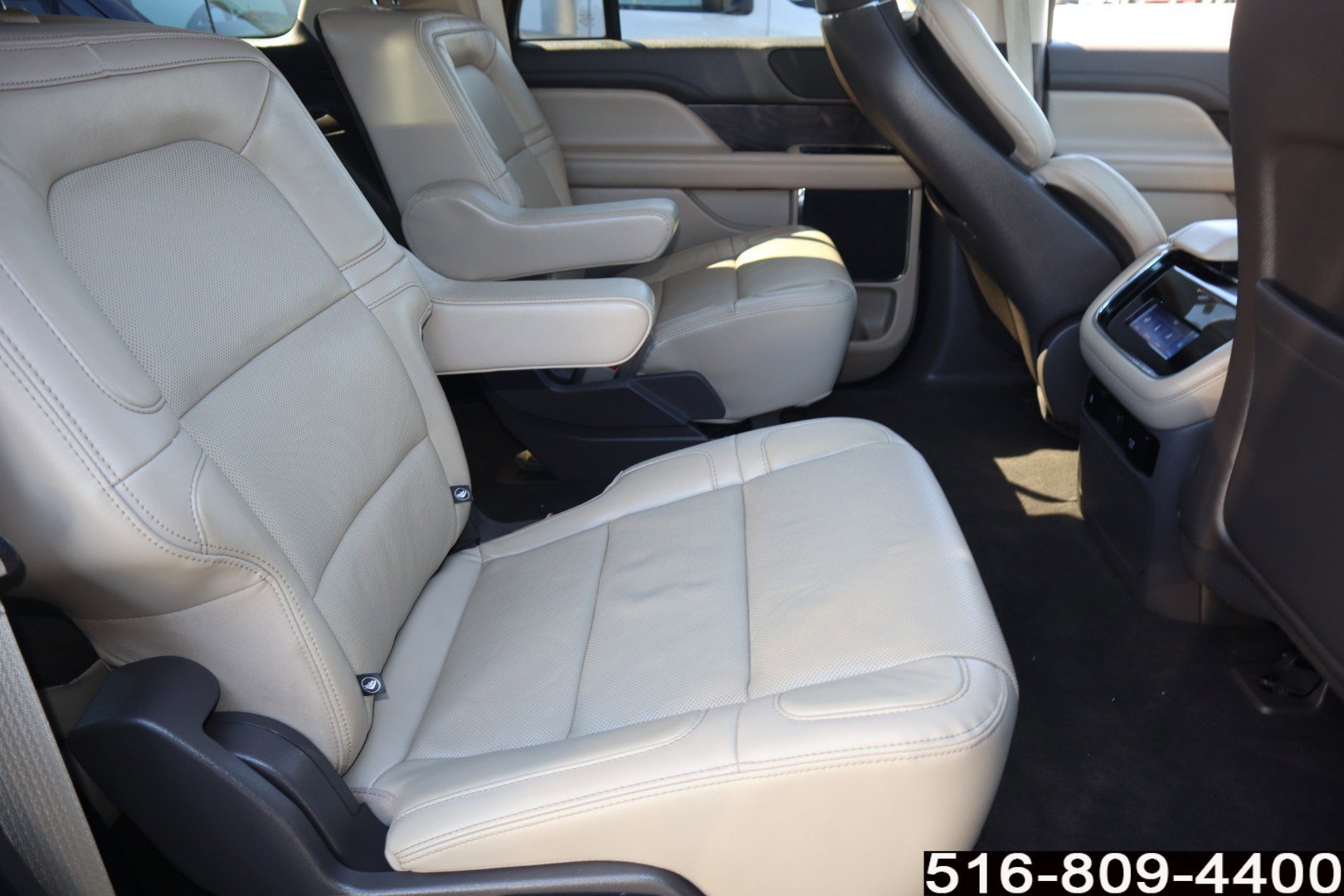 Used 2022 Lincoln Navigator L Reserve image 25
