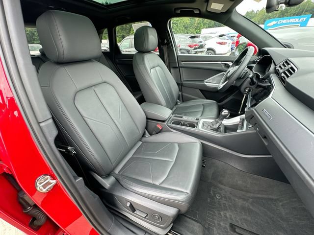 Used 2023 Audi Q3 2.0T Premium w/ 19" Wheel Package AWD/4WD image 30