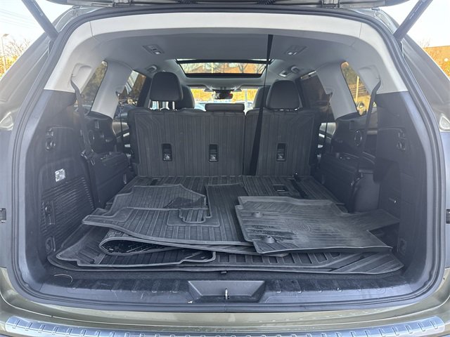 Certified 2023 Subaru Ascent Limited w/ Technology Package image 31