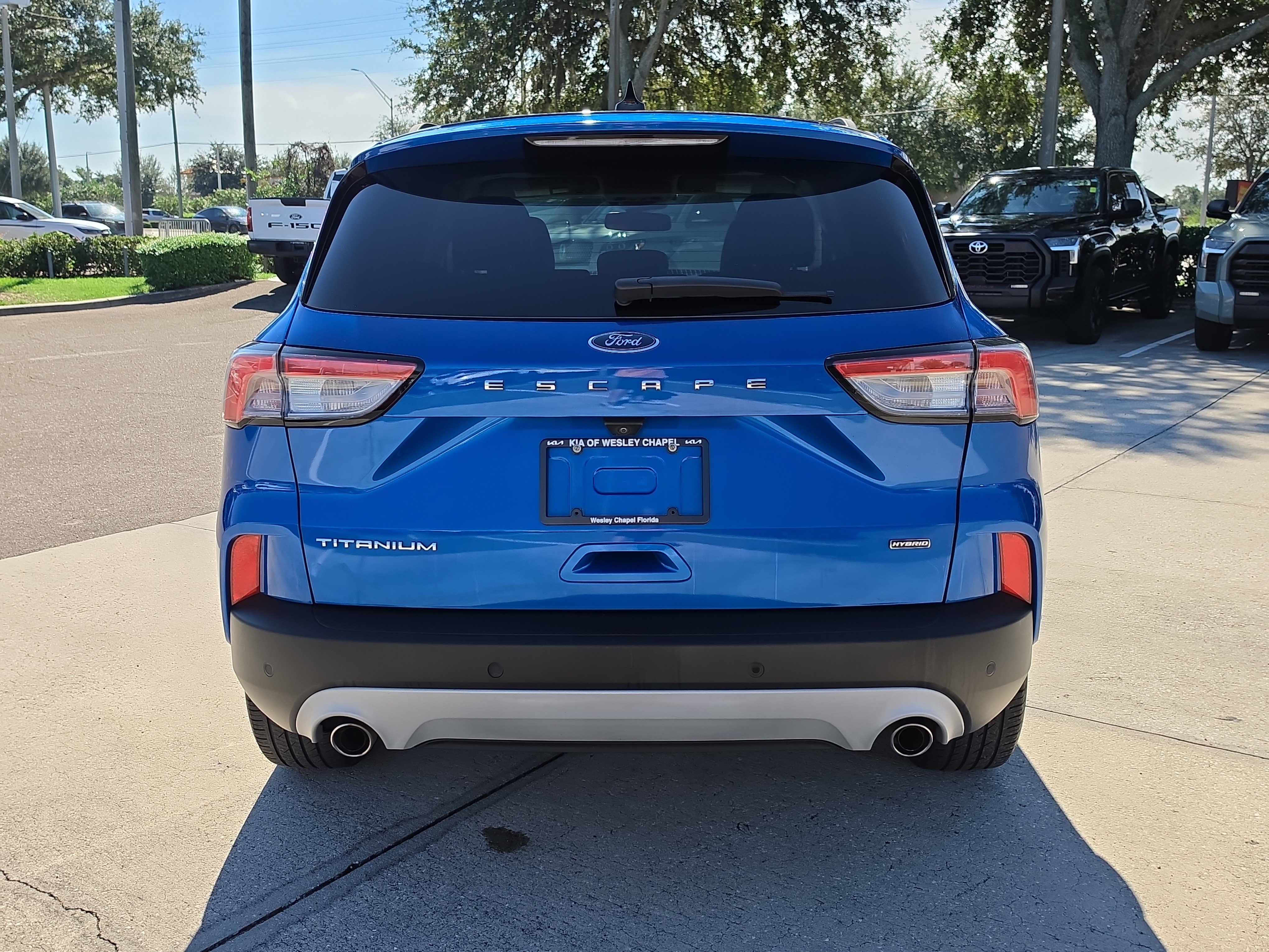 Used 2020 Ford Escape Titanium FWD image 7