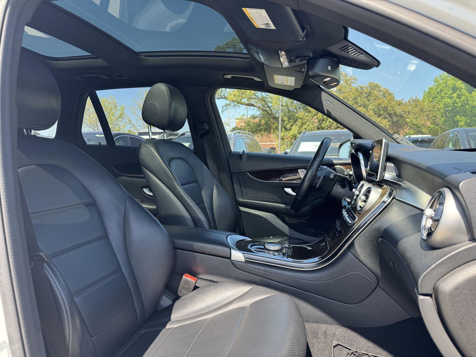 Used 2018 Mercedes-Benz GLC 300 image 30