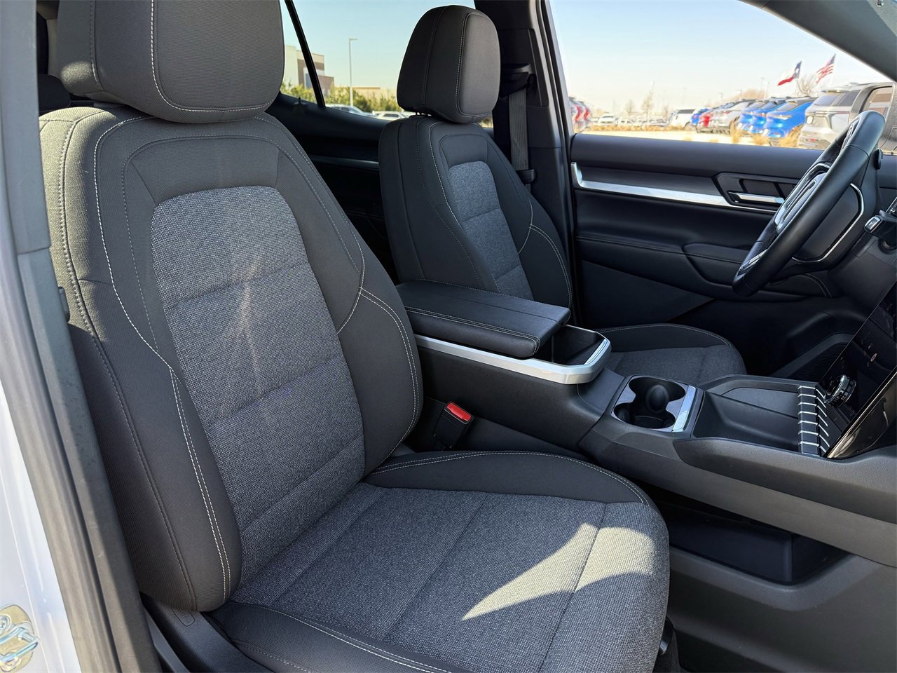 Used 2025 GMC Terrain Elevation image 24