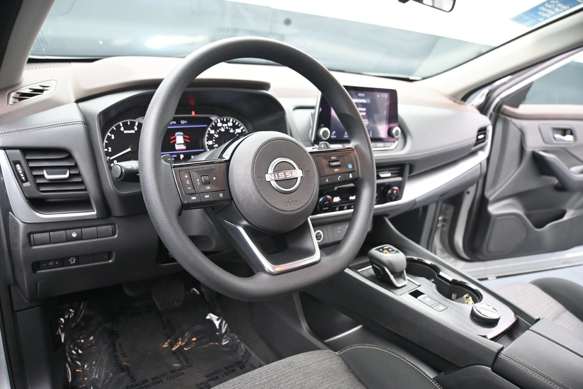 Used 2023 Nissan Rogue SV AWD/4WD image 21