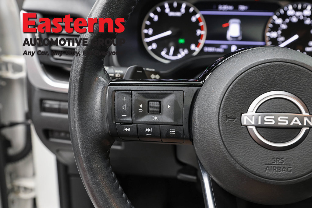Used 2023 Nissan Rogue SV w/ SV Premium B Package AWD/4WD image 16