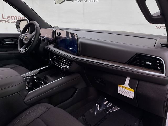 New 2026 Chevrolet Suburban LS image 30