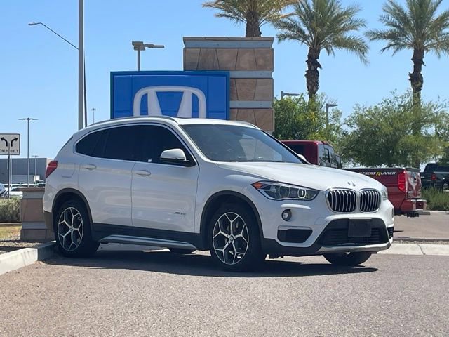 Used 2017 BMW X1 xDrive28i AWD/4WD image 3