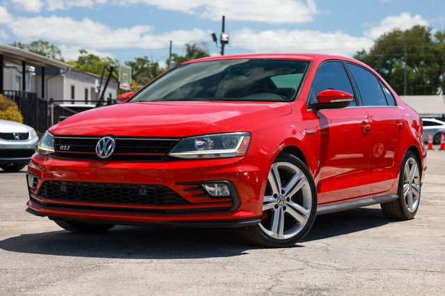 Used 2017 Volkswagen Jetta GLI FWD image 1