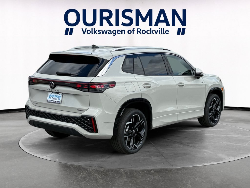 New 2026 Volkswagen Tiguan SEL R-Line AWD/4WD image 6