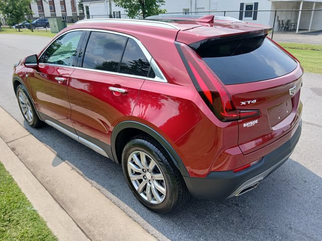 Used 2020 Cadillac XT4 Premium Luxury w/ Cold Weather Package FWD image 14
