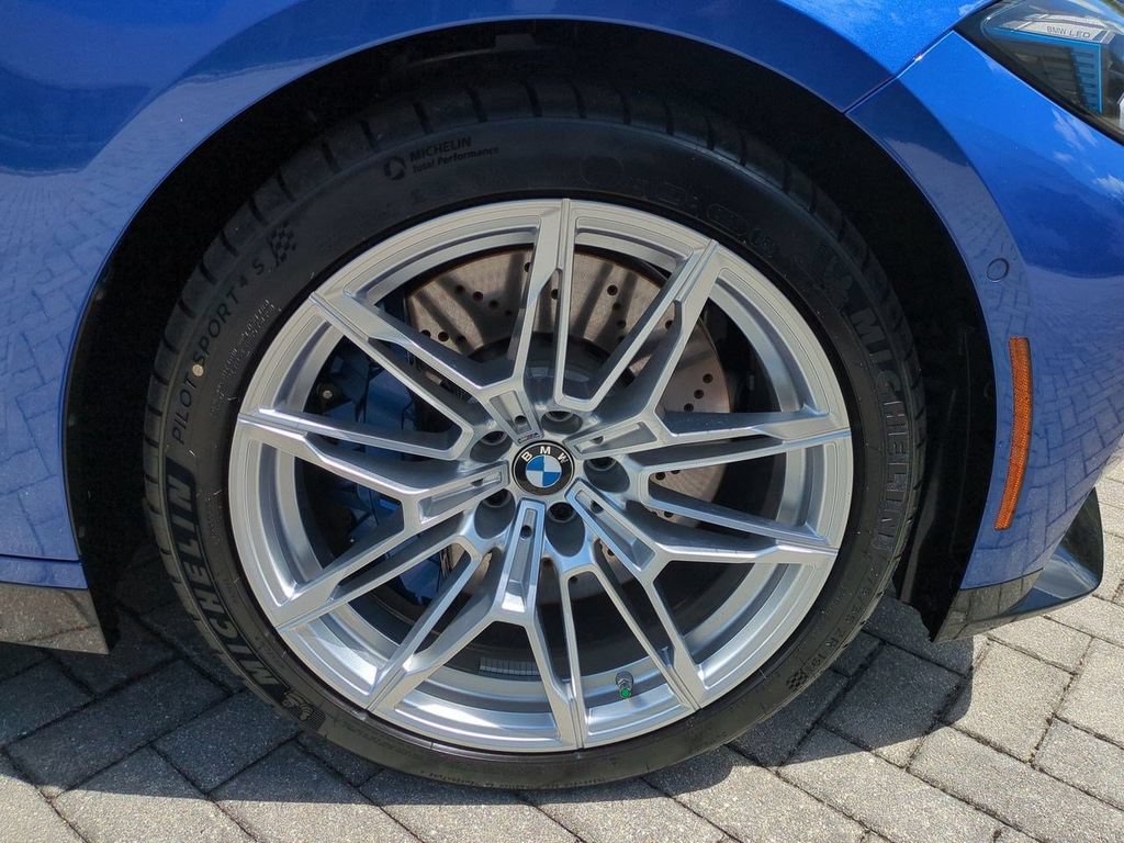 New 2027 BMW M4 xDrive Competition AWD/4WD image 11